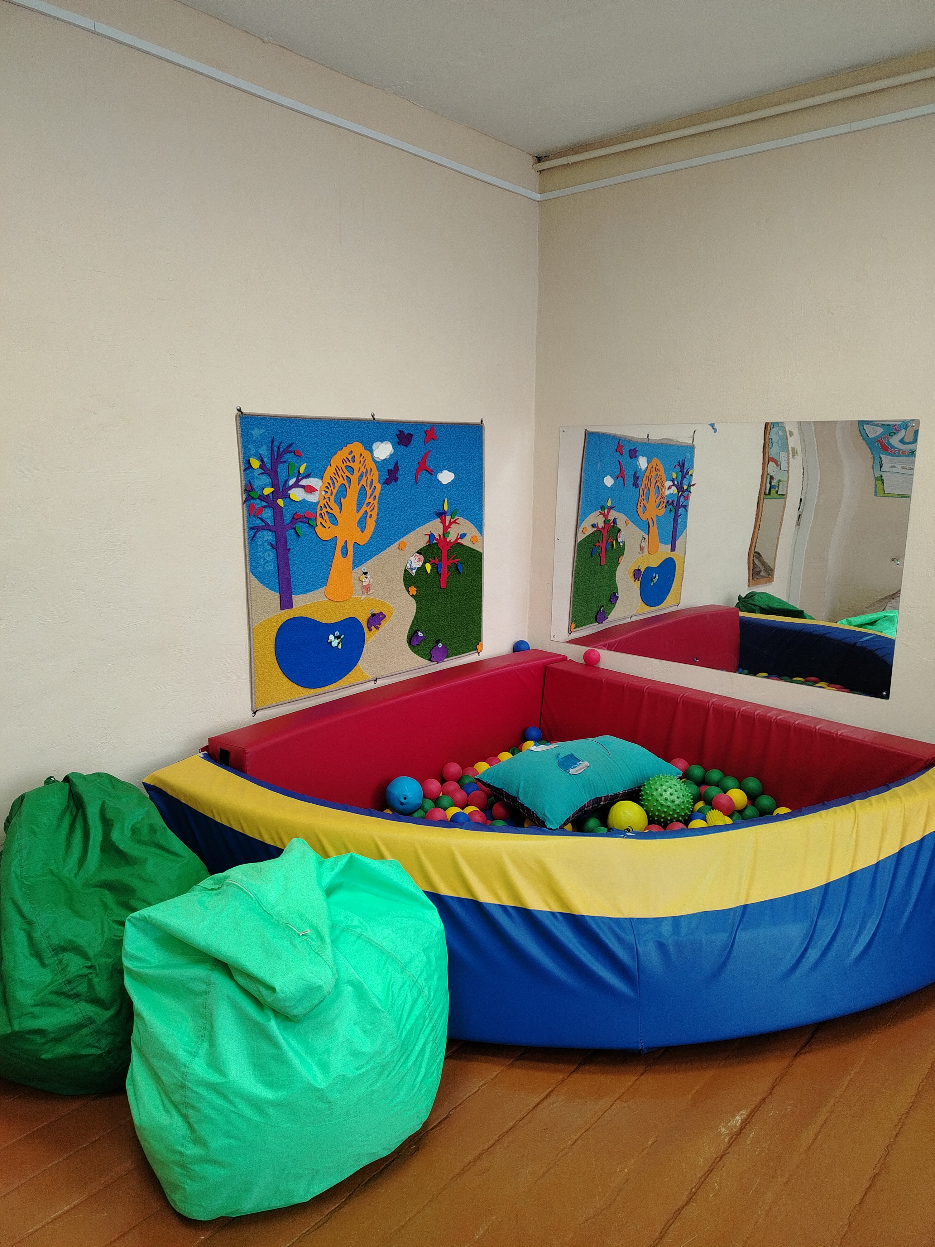 Изображения кабинета.